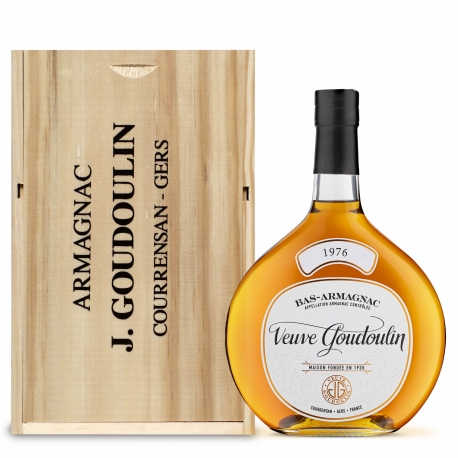  70 cl Wooden case